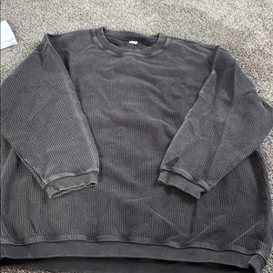 Black oversized sweatshirt